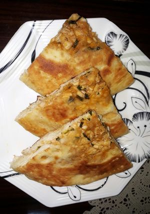 A picture of Homemade Naan.