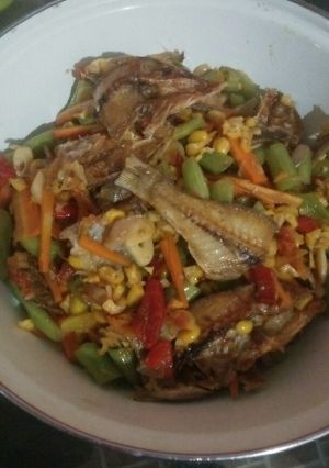 Foto resep Ikan asin tumis sayuran