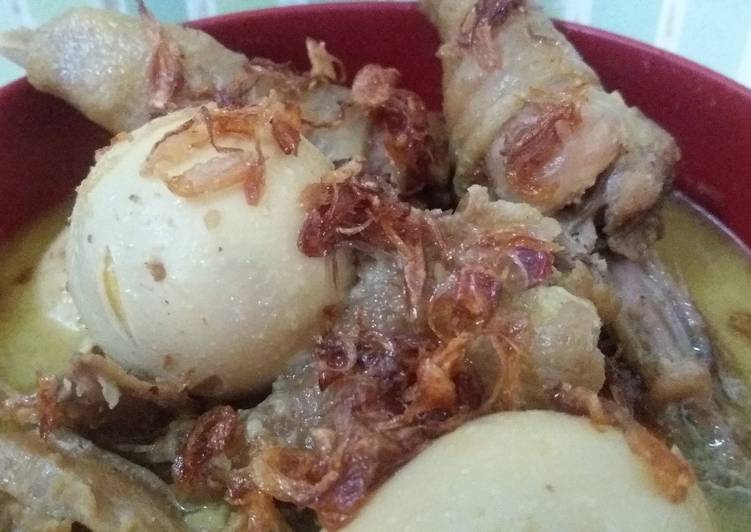 Opor Ayam Telur Nyamleng