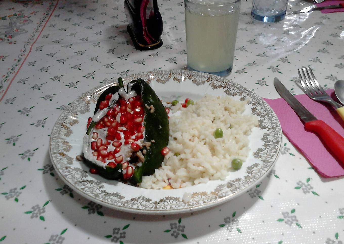 Chiles en nogada