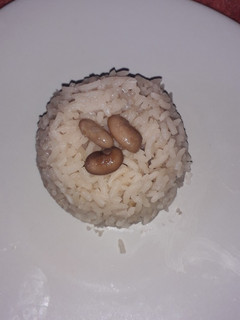 Una foto de Arroz preparado con caldo de frijoles