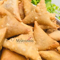 A picture of TASTY SAMOSA by maryumms_cuisine🌸.
