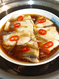 電鍋可樂蒸鯛魚 的食譜成品照片