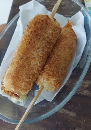 Foto resep Cheese potato hot dog/corn dog ala Delicious Day