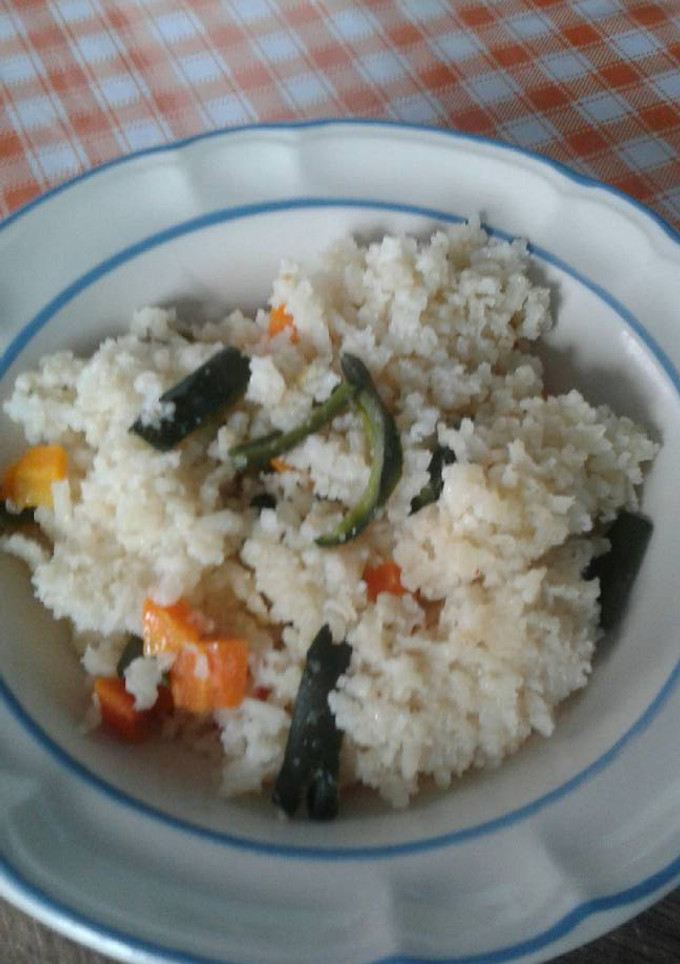 Una foto de Sopa de arroz blanca