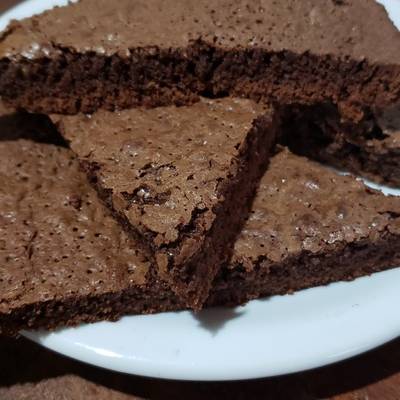 Brownies de chocolate aguila Receta de Fabyy Bernal- Cookpad