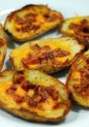 A picture of Potatoe Skins.