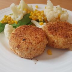 A picture of Chicken rissoles.