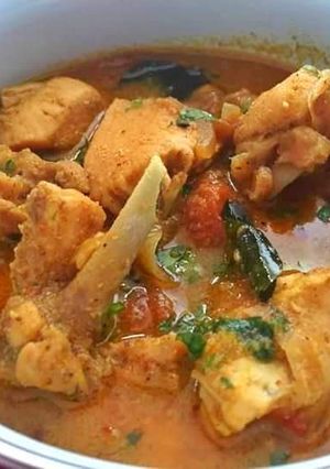 A picture of Chicken Curry Kerala style.