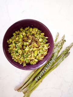 A picture of Asparagus poriyal.