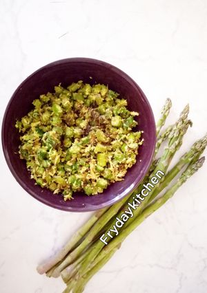 A picture of Asparagus poriyal.