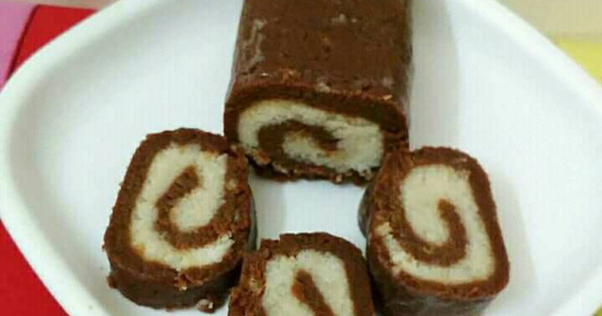 Chocolate Swiss Roll Recipe by Shweta Aggarwal - Cookpad