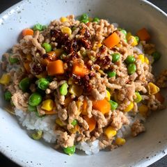 A picture of Mixed Vegetables & Mince Rice Bowl.