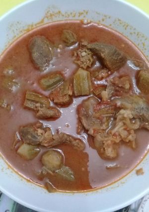 صورة لوصفة بامية باللحمة👌😋
