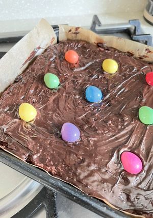 A picture of Easter Mini Egg Brownies.