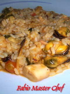 Foto di Risotto con Calamari, Cozze e Gamberetti