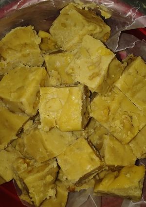 A picture of Old Fashioned Maple Walnut Fudge.