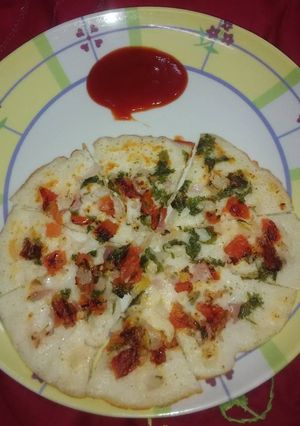A picture of Rawa uttapam.