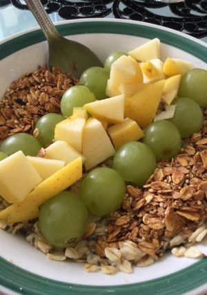 Una foto de Bowl de avena con frutas