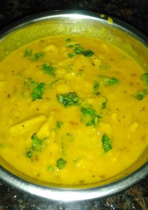 दाल ढोकली (Dal Dhokli recipe in Hindi) रेसिपी मुख्य फोटो