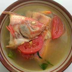 Sop ikan nila merah রেসিপির প্রধান ছবি