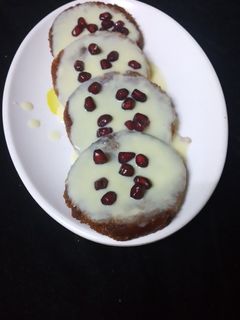 शाही टुकड़ा विथ रबड़ी (Shahi tukda with rabdi recipe in hindi) रेसिपी मुख्य फोटो