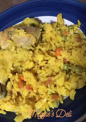 Una foto de Arroz con pollo estilo mi suegra