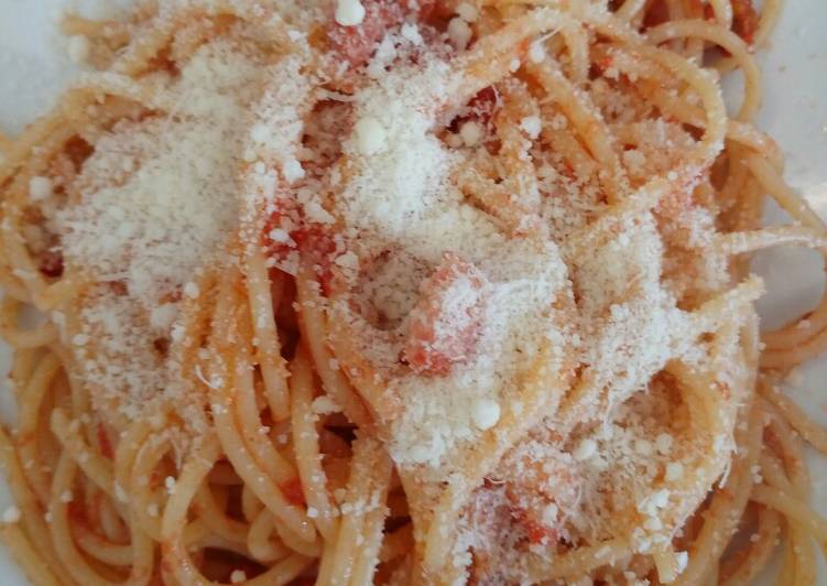 Recipe of Award-winning Spaghetti amatriciana