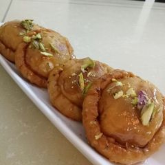 A picture of Chandrakala Gujiya.