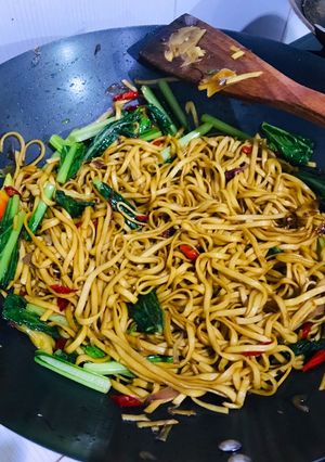 Foto resep Mie telur pipih goreng