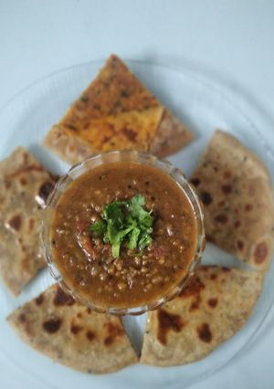A picture of Achaari Sattu Paratha and Masala Moong Combo.