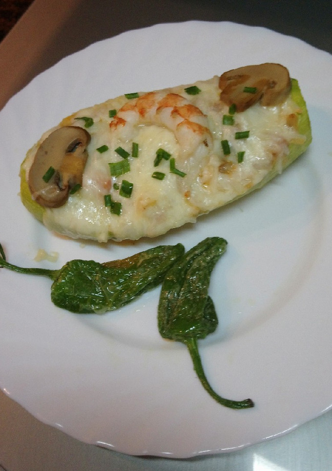 Una foto de Calabacín relleno