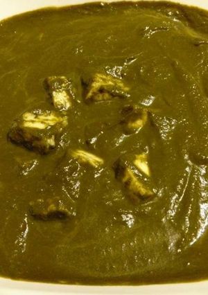 પાલક પનીર (Palak Paneer Recipe In Gujarati) રેસીપી મુખ્ય ફોટો