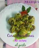Caracolas rellenas de carne picada al pesto