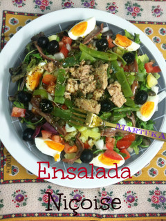 Una foto de Ensalada Niçoise, nizarda o de Niza
