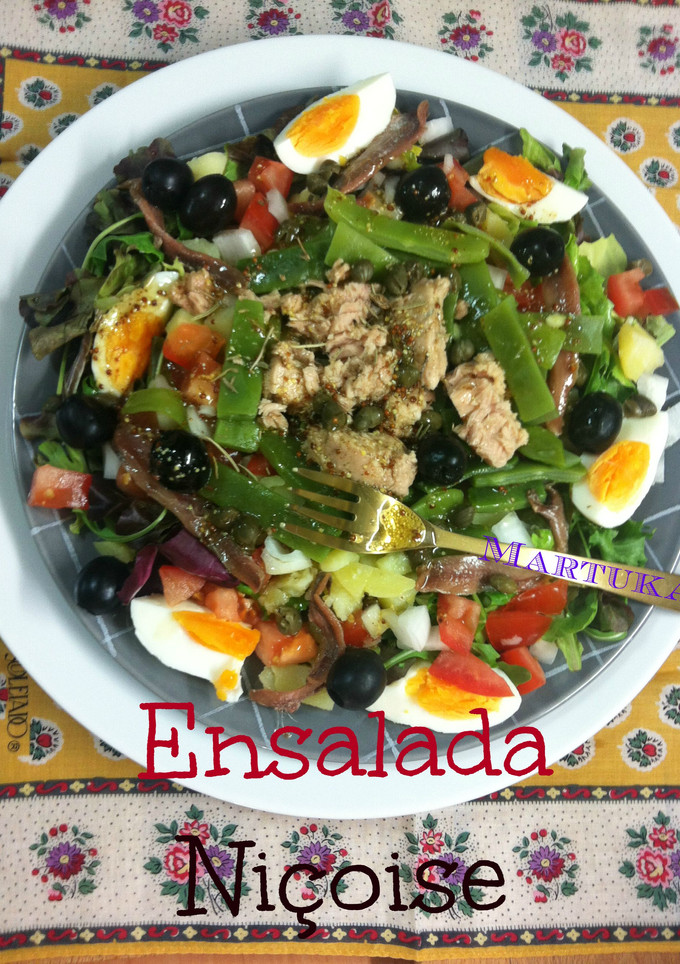 Una foto de Ensalada Niçoise, nizarda o de Niza