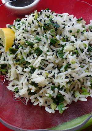 A picture of Sesame garlic rice.