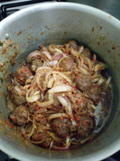 A picture of Meat ball sauce.