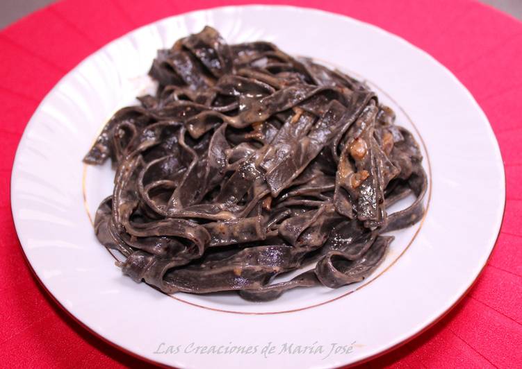 Tallarines en salsa de setas y trufas al brandy