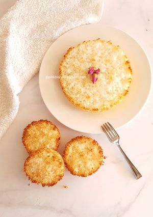 A picture of Traditional 4-ingredient Baked Coconut Bites.