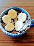Gesunder Bananen-Haferflocken Tassenkuchen (Low Carb)
