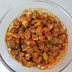 Mango pickle A picture of Mango pickle.