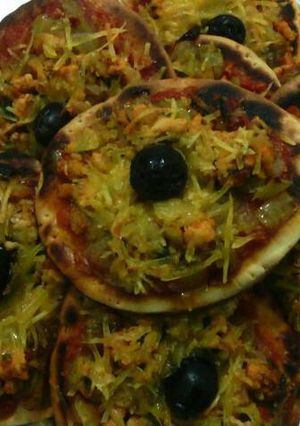 صورة لوصفة عجينة بيتزا بلا دلك و لا اختمار و لا فرن