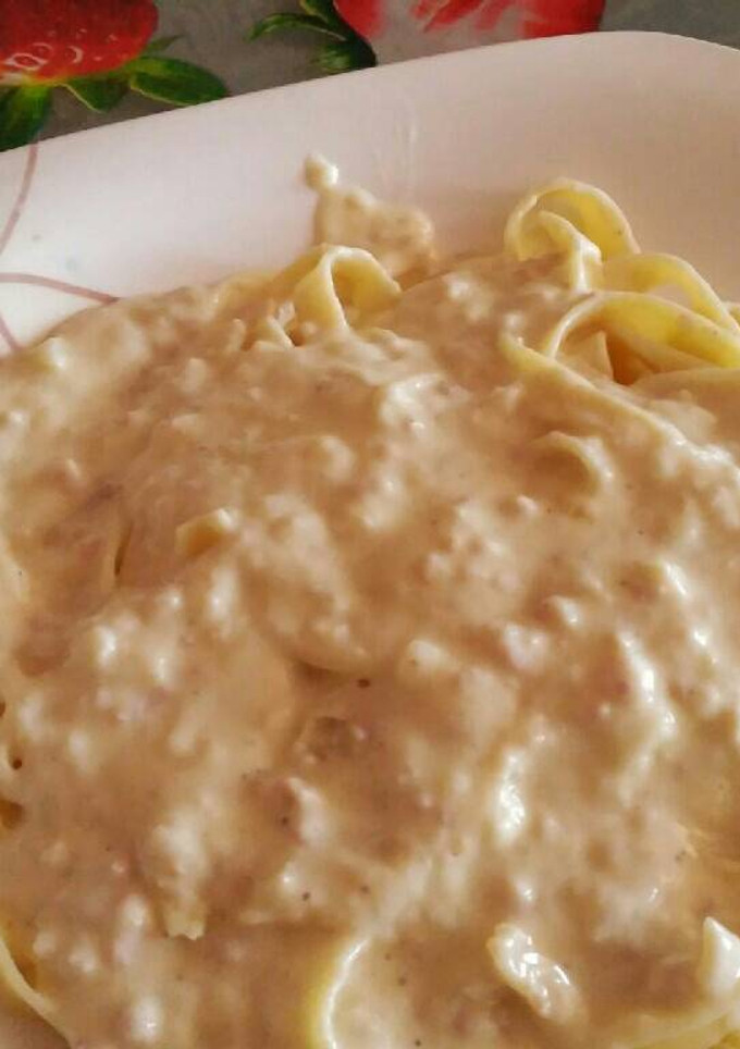 Una foto de Tallarines a la carbonara thermomix