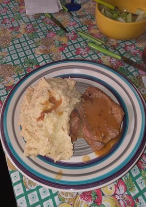Una foto de Puré picante con pulpa de cerdo con hueso 😋