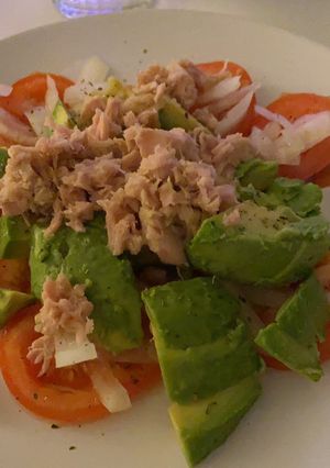A picture of Quick Tomato, Tuna and Avocado Salad.