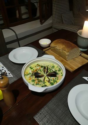 A picture of Seafood Chowder.