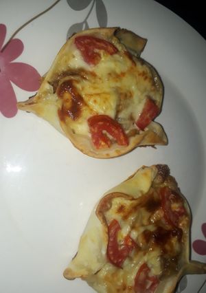 Una foto de Empanadas de cebolla queso y tomate (sin tacc) apto celiacos