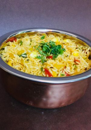 A picture of Corn Bell pepper pulav.