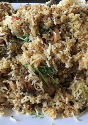 சிக்கன் பிரியாணி (கேரளா பாணி) செய்முறை முக்கிய புகைப்படம்